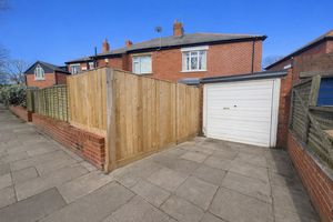 Photo 9- click for photo gallery